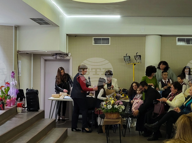 Самоков - ОУ "Христо Максимов" - патронен празник