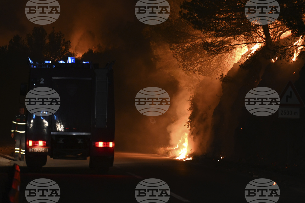 Два нови пожара избухнаха в Хърватия днес, единият вече е овладян