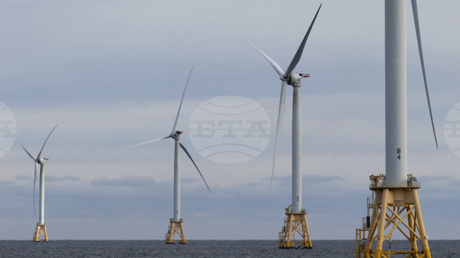 Датската компания „Йорстед“ завежда съдебен иск срещу спрения си проект „Сънрайз Уинд“ за офшорна вятърна енергия в САЩ