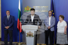 Министерски съвет - Кирил Петков  - брифинг