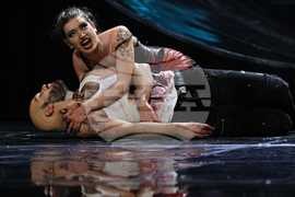 Пловдив - Драматичен театър - Пловдив представя  „Ромео и Жулиета“ от Уилям Шекспир