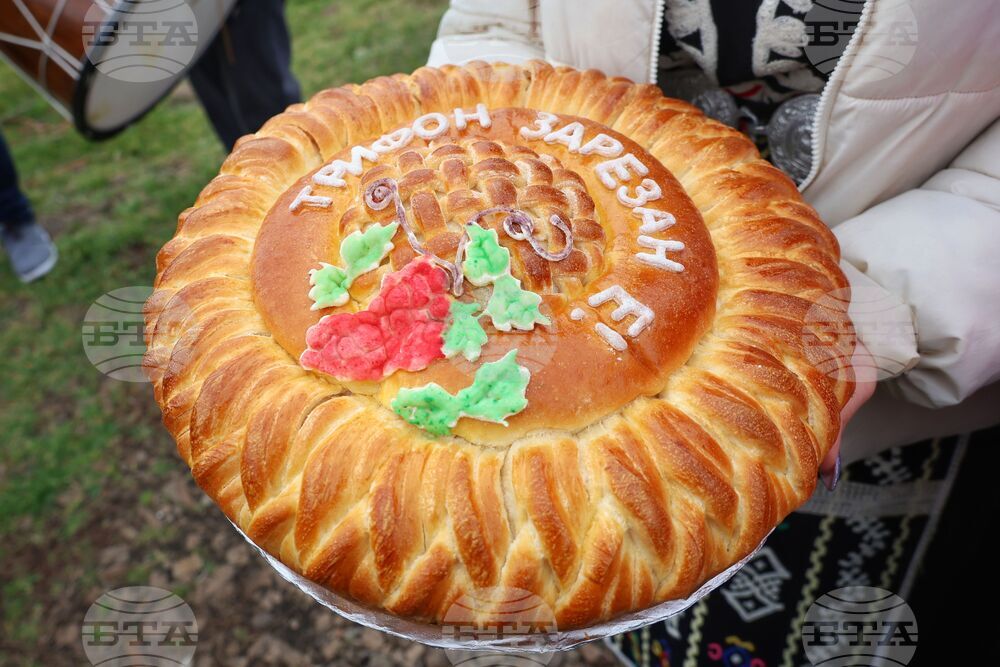 Поморие - Трифон Зарезан - празнично зарязване на лозята