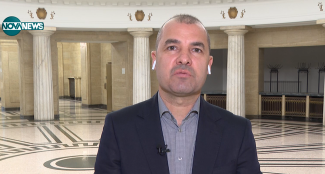 Деян Дечев, БСП: Управляващите излъгаха, че Австрия няма да ни връща бежанци 