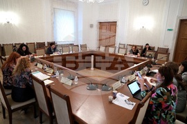 Парламент -  Комисия за контрол върху управлението на средствата от европейските фондове