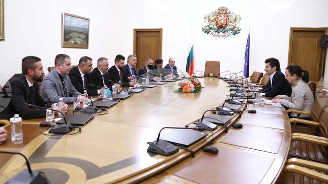 Кирил Петков - българи в Северна Македония - среща