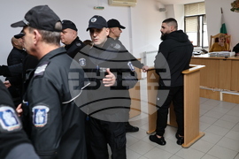 Пловдив - Районният съд - дело "Дебора"