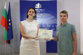 МОН - отличници - грамоти