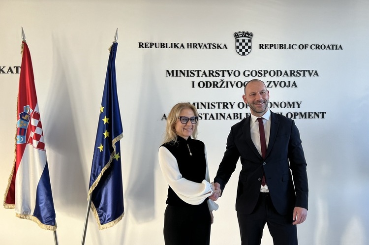 Българският министър на иновациите и хърватските министри на икономиката и науката обсъждат сътрудничеството в иновациите и инвестициите