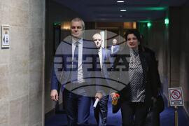 Парламент - заседание