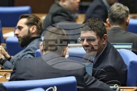 Парламент - заседание