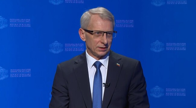 Най-лесно може да се направи ротацията, ако стана външен министър, заяви премиерът Николай Денков