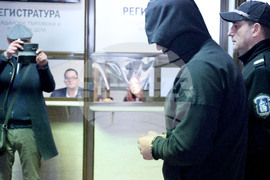 Варна - мярка за неотклонение - общински служител