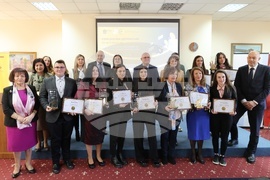 Годишни награди за образование по икономика в средните училища за 2023 г. - връчване