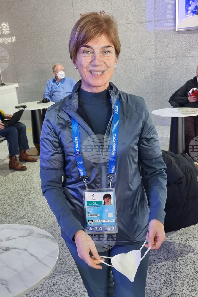 Председателят на Българската федерация 
по биатлон Екатерина Дафовска се премести 
днес в олимпийското село край Чжанцзякоу
