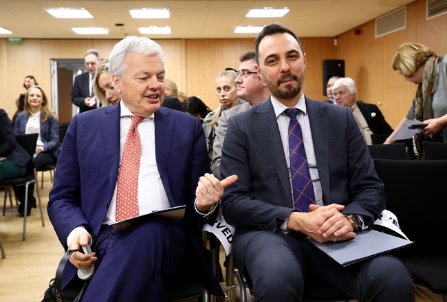 Economy Minister Bogdanov, EU Justice Commissioner Reynders Discuss Consumer Protection Policies