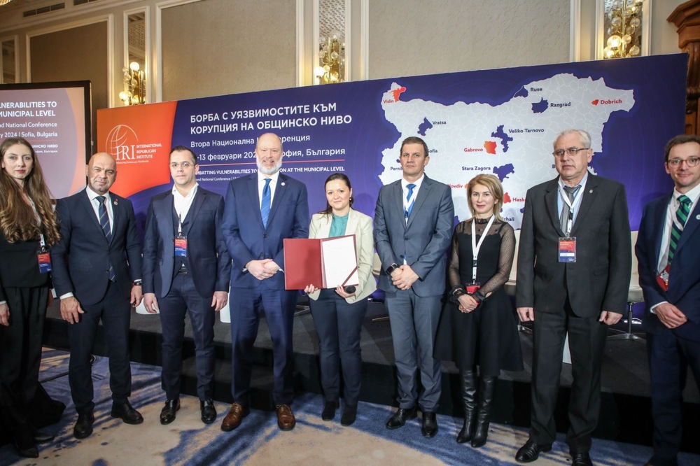 Община Добрич: Пет български общини се присъединиха към Пакта за превенция и противодействие на корупцията на общинско ниво