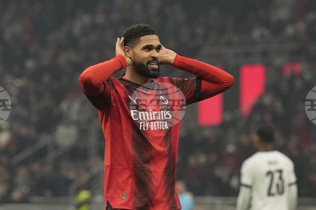 Викат Робен Лофтъс-Чийк в националния тим на Англия на мястото на контузения Адам Уортън