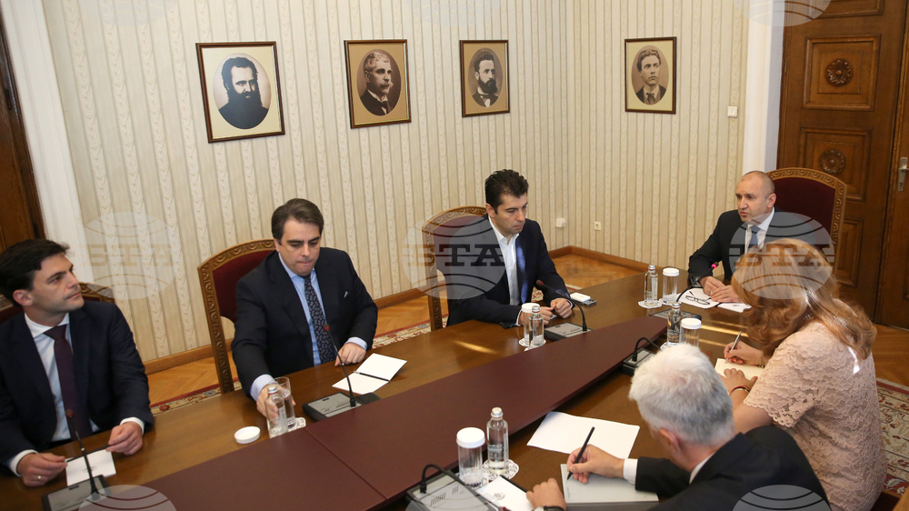 Румен Радев - Продължаваме Промяната - консултации