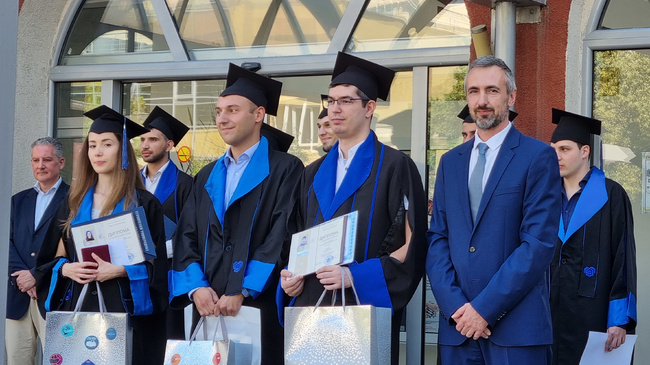 Компанията "Нетера" подкрепя четири каузи, свързани с науката, образованието и с развитието на таланти