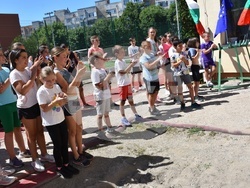 Лъвски скок за Левски