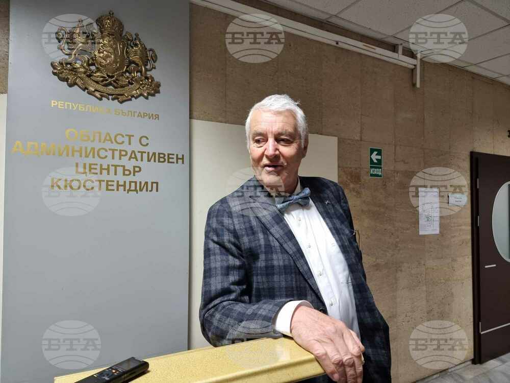 Работи се за регулиране на договорите на доброволците и работодателите, каза председателят на БЧК Христо Григоров