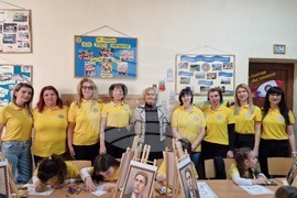 Петрич - масово рисуване на портрет на Васил Левски