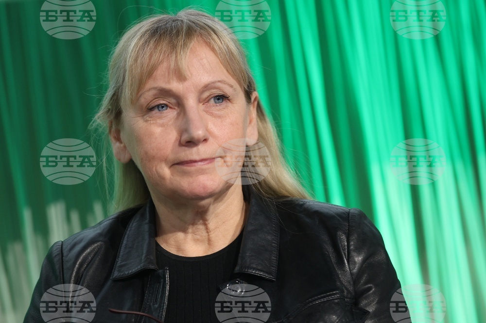 Дискусия „Цената на личния преход - зелен, дигитален, демографски“ - Елена Йончева