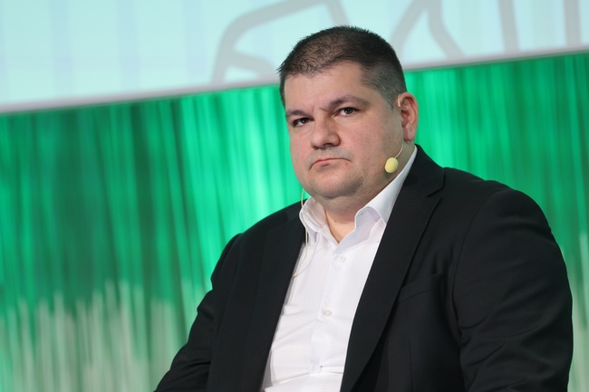 Ролята на изкуствения интелект като средство за преодоляване на неравенства обсъждат на дискусия “Цената на личния преход" в София