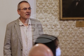 Парламент - Иван Гешев - комисия