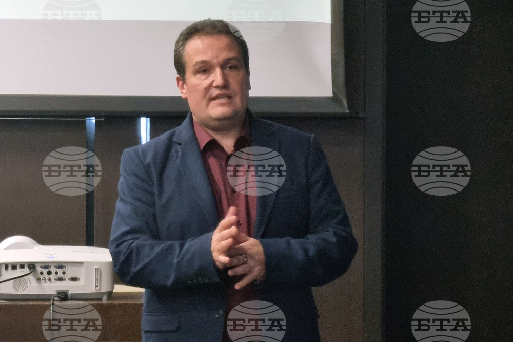  Бургас - читалищни дейци - дискусия 