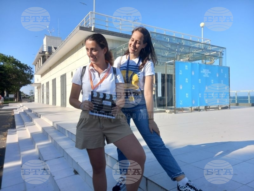 Започват безплатни туристически обиколки на Бургас с екскурзоводи доброволци