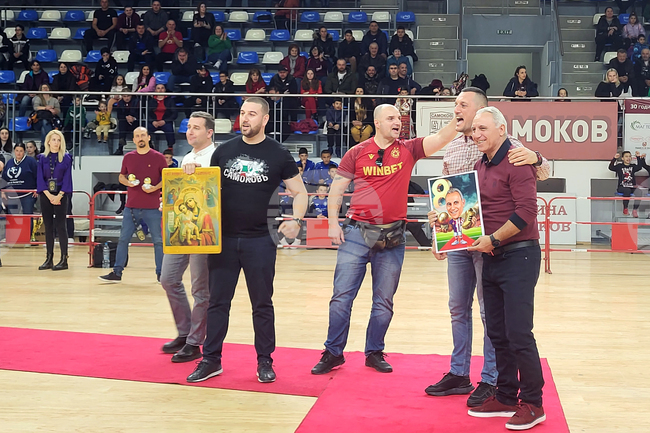 Самоков - Христо Стоичков - среща