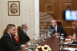 Президент - парламентарни групи - консултации - ИТН