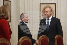 Президент - парламентарни групи - консултации - ИТН