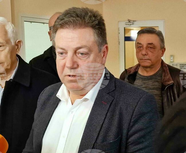 Санкциите за болниците, които не успяват да осигурят заложените в Колективния трудов договор основни заплати, влизат в сила от юни