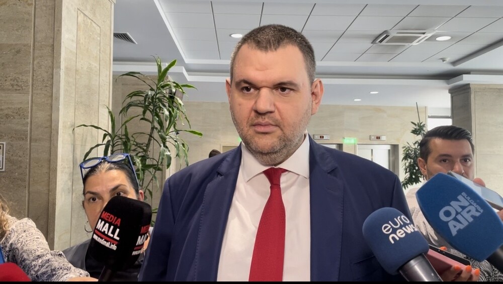Делян Пеевски, председател на ПГ на ДПС: “Луковмарш” няма място в европейска България. Компетентните органи да предотвратят всяка проява на ксенофобия и език на омразата