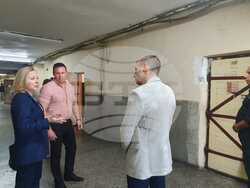 Министърът на правосъдието Надежда Йорданова днес посети затвора във Враца