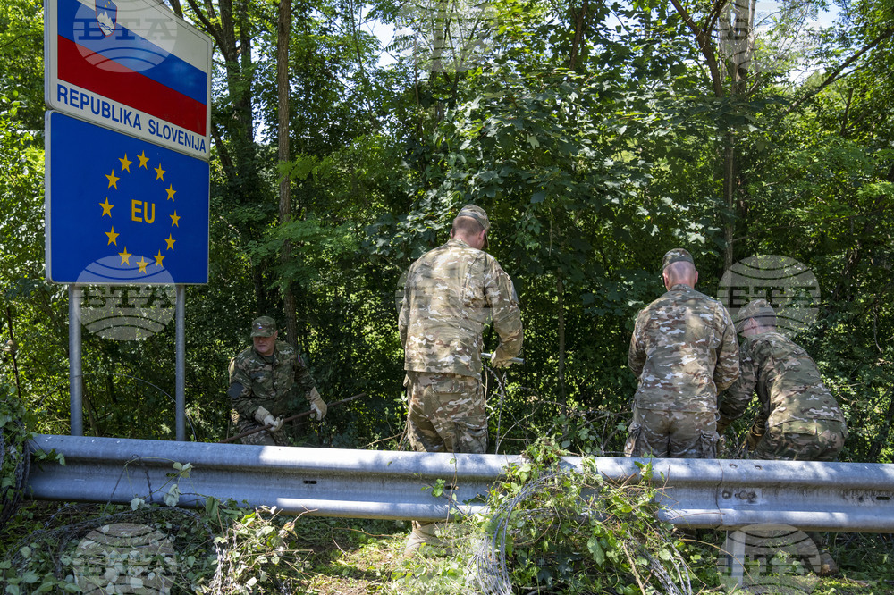 Словенската армия получи германски военни камиони и американски леки тактически превозни средства