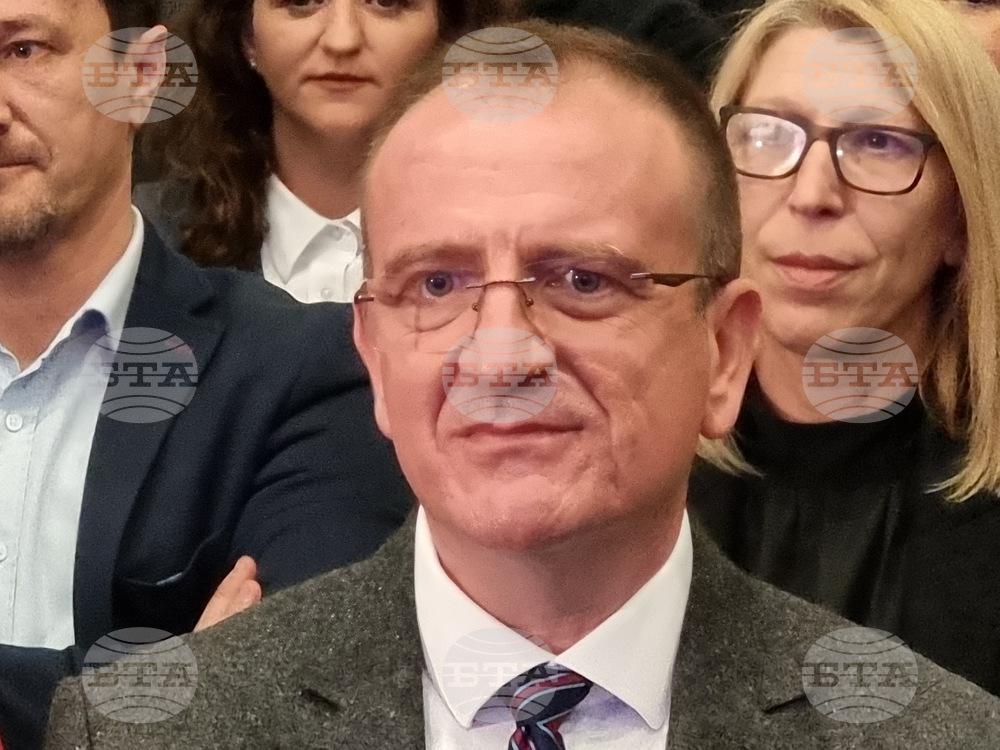 Таравари: Оптимист съм, че има варианти да се намери приемливо и за София, и за Скопие решение и да гласуваме промените в конституцията