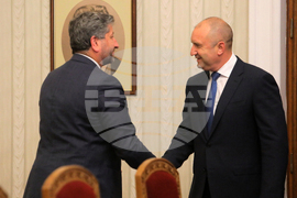 Президент - парламентарни групи - консултации - ДБ