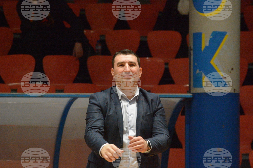 "Мачът срещу Левски беше труден за водене, труден и да се играе", каза треньорът Ивица Вукотич след победата на Миньор 2015