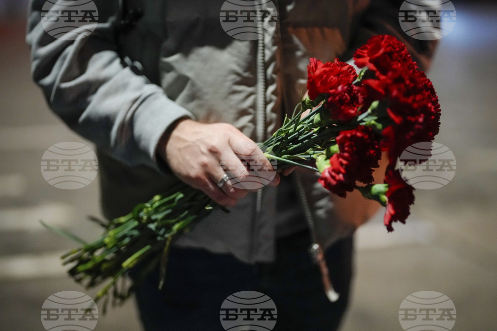 Млад мъж уби бременната си годеница в Истанбул