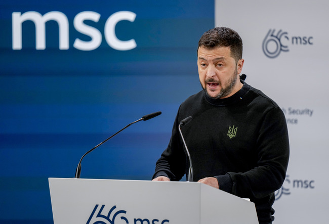 Мюнхенската конференция по сигурността започва на фона на драматичните промени в политиката на САЩ към конфликтите в Украйна и Близкия изток