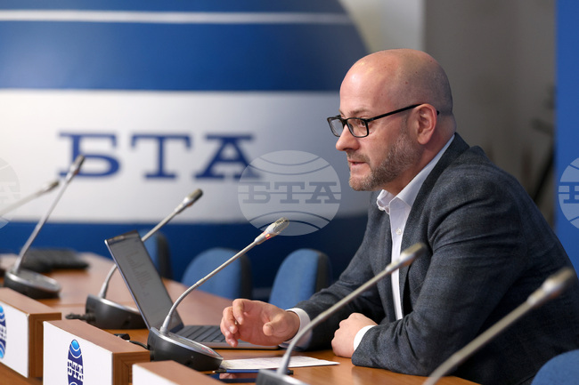  Национален пресклуб на БТА София - пресконференция - Радан Кънев