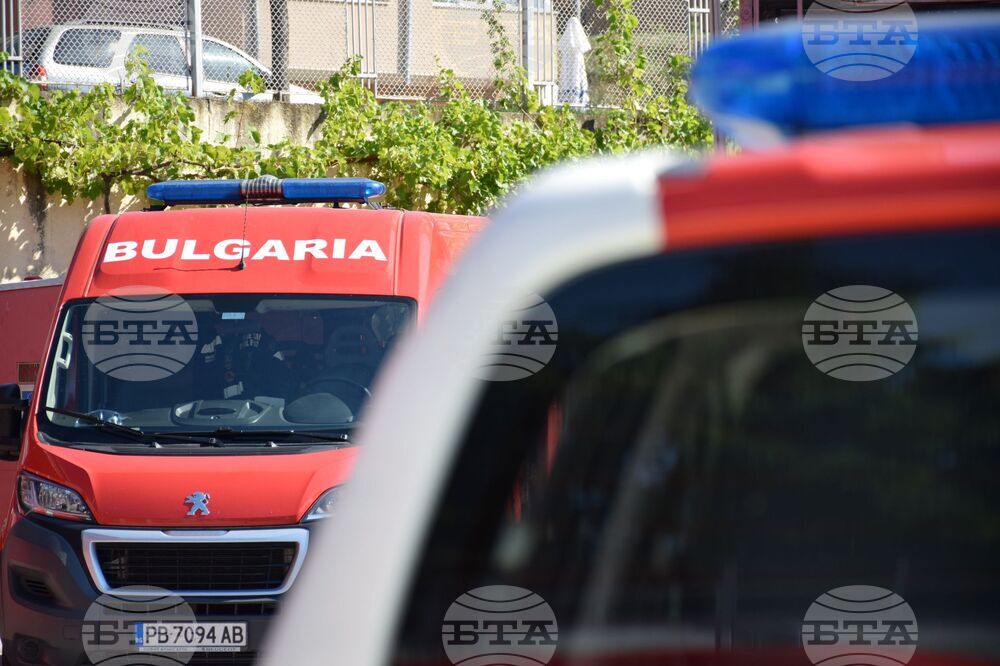 Благоевград - пожарникари - заминаване - Гърция