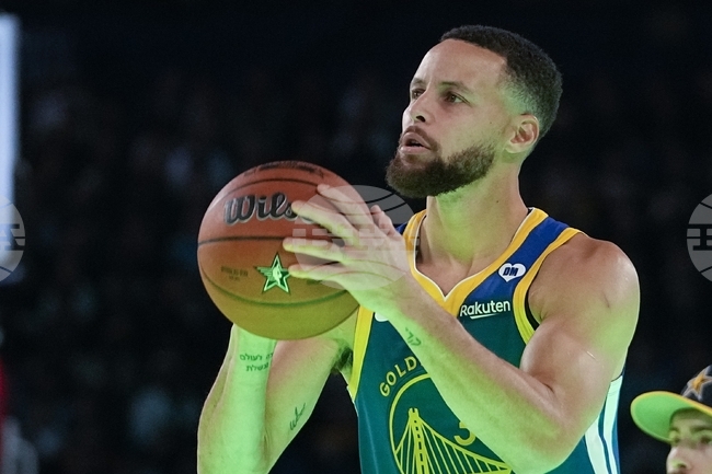 Баскетболистът на Голдън Стейт Стеф Къри: "Отчаяни сделки отнемат от перспективата за бъдещето"