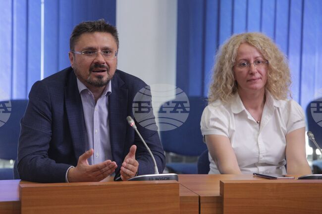 Журналисти - България - Република Северна Македония - „Време за разговор“