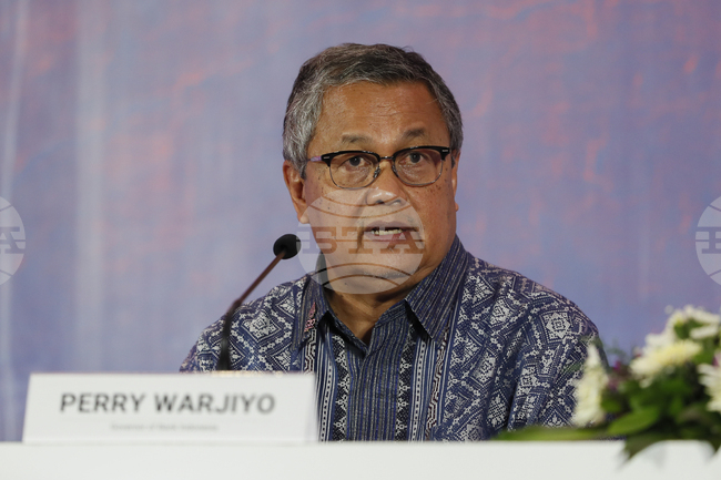 Централната банка на Индонезия изненада пазарите, като запази лихвите без промяна след три последователни понижения