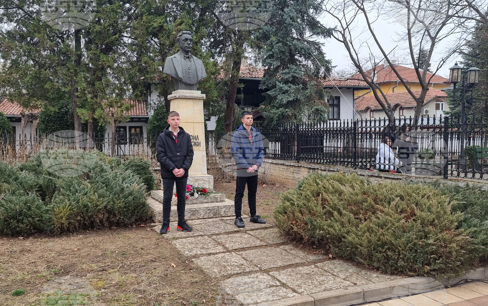 Добрич - Васил Левски - поклонение