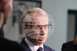 Летище София - Николай Денков - брифинг